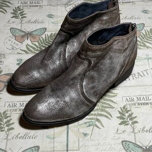 Seychelles‎ Brown silver Metallic Booties leather Western Ankle Boots Sz 7.5